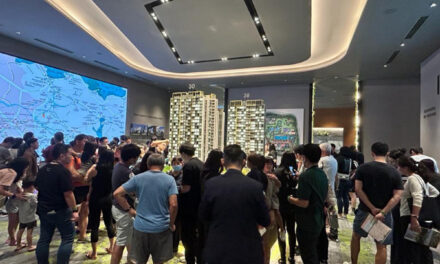 Pinetree Hill Preview draws 1500 homebuyers