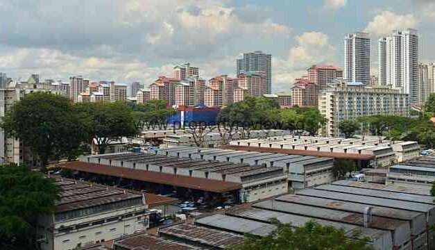 Singapore Industrial Prices and Rentals Continue to Fall