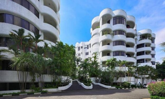 Estroil condo en bloc for $223.9m to FEC Properties